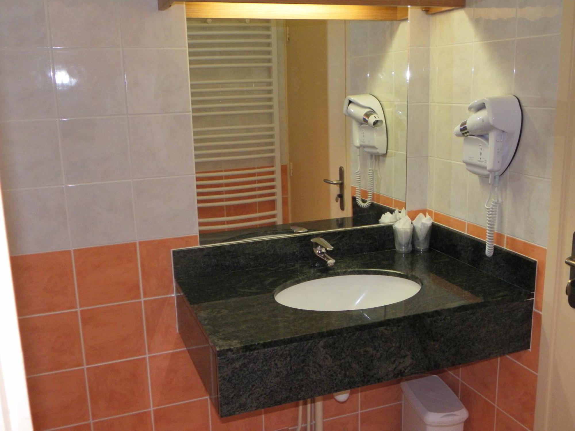 Le Brignon Hotel La Diligence מראה חיצוני תמונה