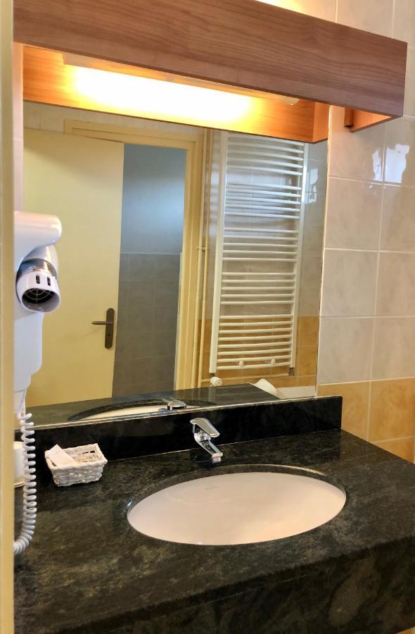 Le Brignon Hotel La Diligence מראה חיצוני תמונה